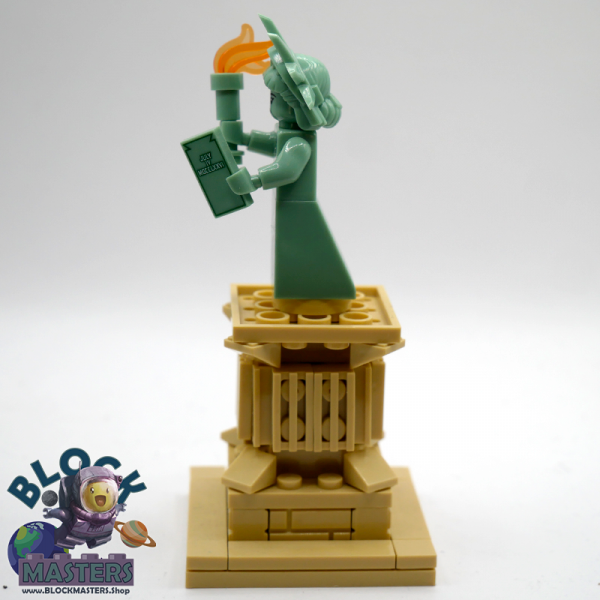Statue of Liberty LEGO Minifigure set